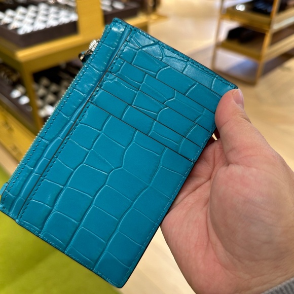 NWT! Tory Burch TB Women's Britten Embossed Zip card case 141067 In Ocean Meadow - Picture 3 of 8